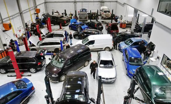 Zdjęcia warsztat samochodowy PAS Szczurek Garage w Zabrze