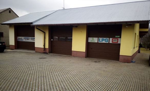 Zdjęcia warsztat samochodowy ProfiAuto Serwis Polsab w Rymanów
