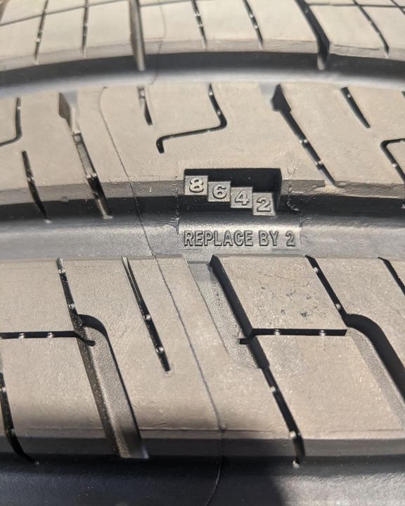 Najwyższy czas przejrzeć letnie ogumienie przed sezonem. Co myślicie o takim patencie❓#ProfiAuto…