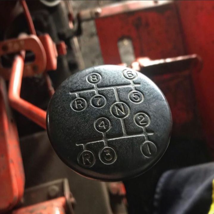 Internauci zastanawiają się, po co dwa biegi wsteczne?!#ProfiAuto #DoradcaProfiAuto…